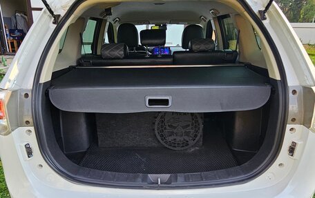 Mitsubishi Outlander III рестайлинг 3, 2014 год, 1 400 000 рублей, 11 фотография