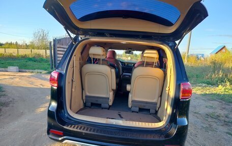 KIA Carnival III, 2019 год, 2 150 000 рублей, 12 фотография