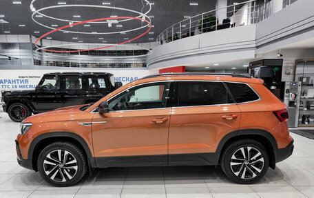 Volkswagen Taos, 2021 год, 2 535 000 рублей, 8 фотография