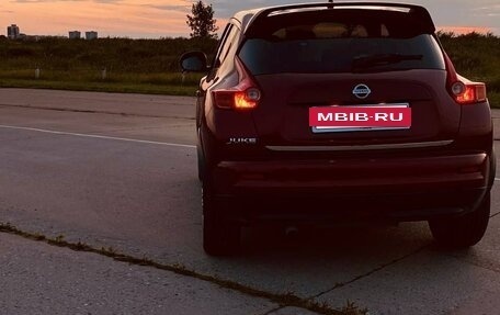 Nissan Juke II, 2011 год, 950 000 рублей, 6 фотография