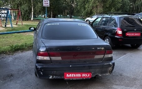 Nissan Maxima IV, 1999 год, 245 000 рублей, 3 фотография