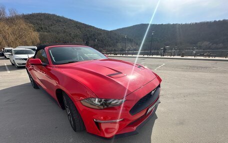 Ford Mustang VI рестайлинг, 2019 год, 2 850 000 рублей, 4 фотография