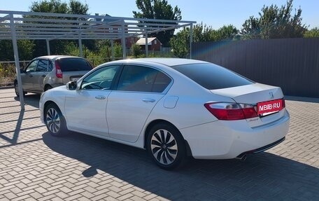 Honda Accord IX рестайлинг, 2013 год, 1 890 000 рублей, 6 фотография