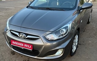 Hyundai Solaris II рестайлинг, 2011 год, 650 000 рублей, 1 фотография
