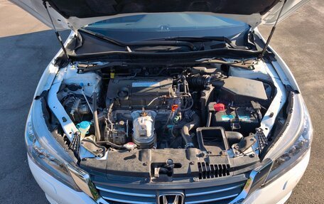 Honda Accord IX рестайлинг, 2013 год, 1 890 000 рублей, 16 фотография