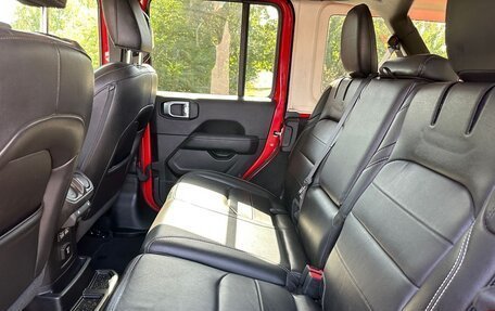 Jeep Wrangler, 2021 год, 5 300 000 рублей, 17 фотография