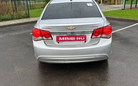 Chevrolet Cruze II, 2013 год, 720 000 рублей, 3 фотография