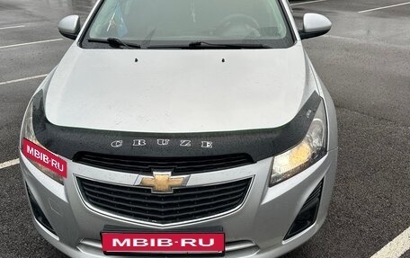 Chevrolet Cruze II, 2013 год, 720 000 рублей, 2 фотография