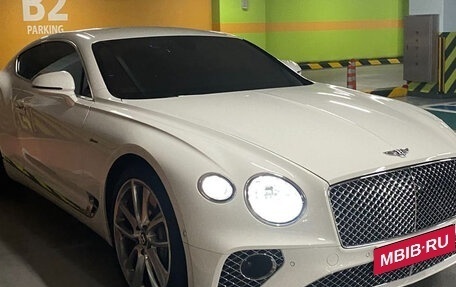 Bentley Continental GT III, 2023 год, 21 176 760 рублей, 2 фотография
