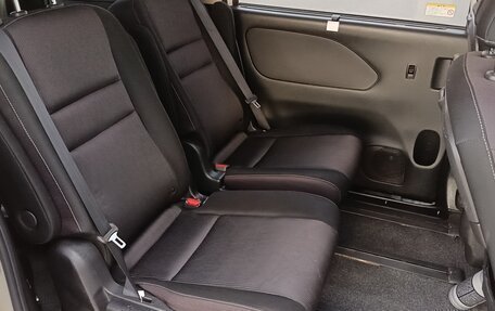 Nissan Serena IV, 2019 год, 1 850 000 рублей, 11 фотография