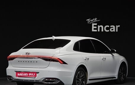 Hyundai Grandeur, 2022 год, 2 735 000 рублей, 3 фотография