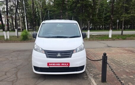 Mitsubishi Delica V, 2015 год, 1 750 000 рублей, 8 фотография