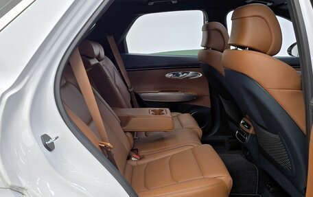 Genesis GV70, 2022 год, 3 080 000 рублей, 4 фотография
