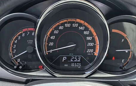 Toyota Yaris XP150 рестайлинг, 2022 год, 1 200 777 рублей, 13 фотография