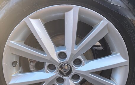 Skoda Rapid I, 2015 год, 1 050 000 рублей, 12 фотография