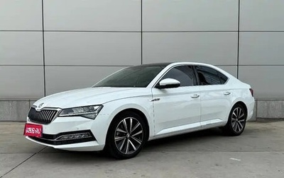 Skoda Superb III рестайлинг, 2022 год, 2 028 000 рублей, 1 фотография