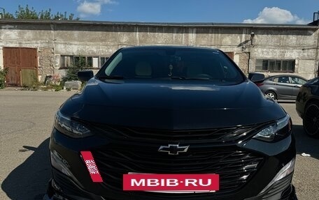 Chevrolet Malibu IX, 2019 год, 1 500 000 рублей, 3 фотография
