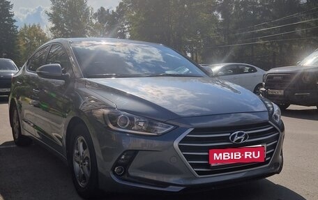 Hyundai Avante, 2018 год, 1 650 000 рублей, 3 фотография