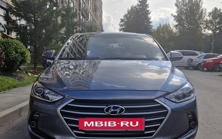 Hyundai Avante, 2018 год, 1 650 000 рублей, 8 фотография