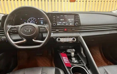 Hyundai Elantra, 2021 год, 1 124 000 рублей, 9 фотография