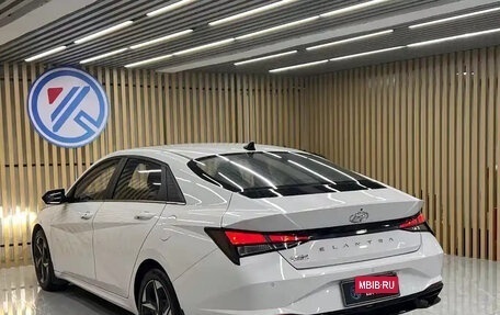 Hyundai Elantra, 2021 год, 1 124 000 рублей, 4 фотография