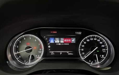 Toyota Harrier, 2022 год, 3 330 000 рублей, 12 фотография