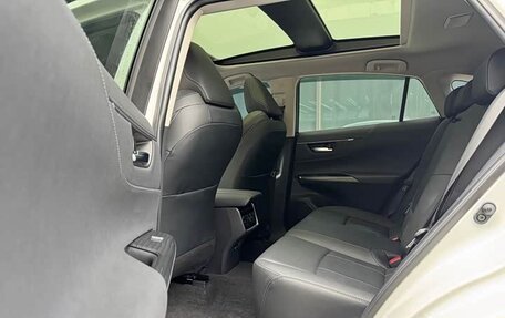Toyota Harrier, 2022 год, 3 330 000 рублей, 17 фотография