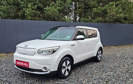 KIA Soul EV I, 2017 год, 1 490 000 рублей, 1 фотография
