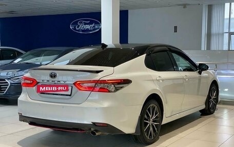 Toyota Camry, 2021 год, 2 999 000 рублей, 6 фотография