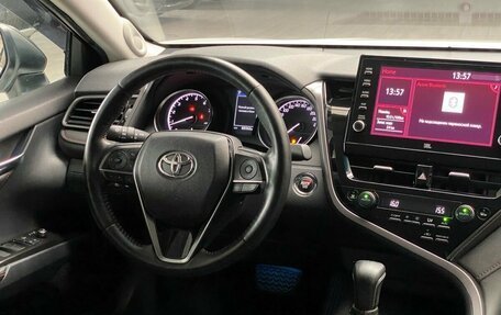 Toyota Camry, 2021 год, 2 999 000 рублей, 12 фотография