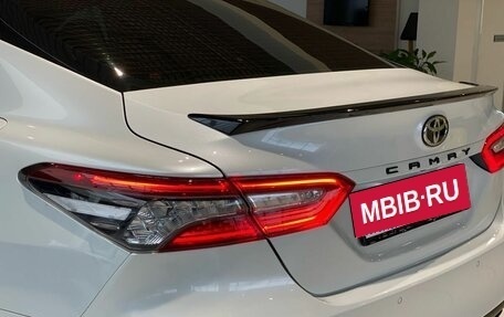 Toyota Camry, 2021 год, 2 999 000 рублей, 9 фотография