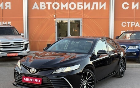 Toyota Camry, 2021 год, 2 830 000 рублей, 1 фотография