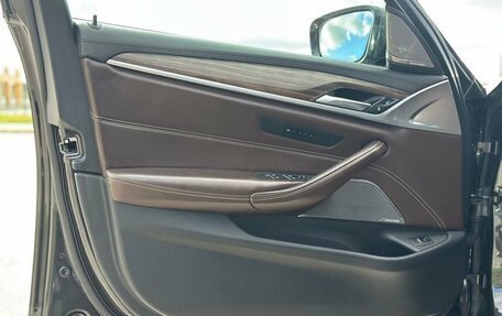 BMW 5 серия, 2018 год, 3 450 000 рублей, 10 фотография