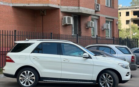 Mercedes-Benz M-Класс, 2013 год, 3 400 000 рублей, 3 фотография