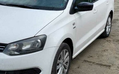 Volkswagen Polo VI (EU Market), 2013 год, 1 300 000 рублей, 6 фотография