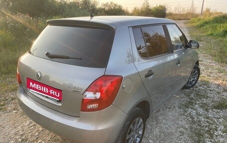 Skoda Fabia II, 2010 год, 375 000 рублей, 6 фотография