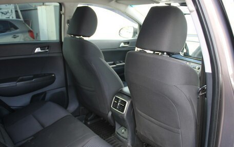 KIA Sportage IV рестайлинг, 2019 год, 2 100 000 рублей, 8 фотография
