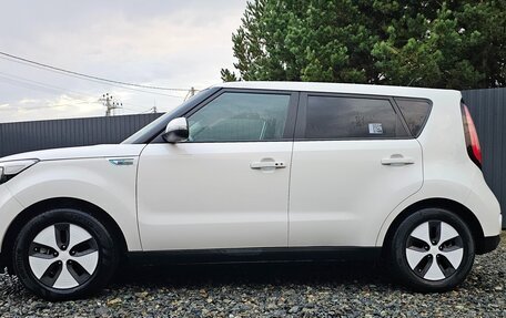 KIA Soul EV I, 2017 год, 1 490 000 рублей, 3 фотография