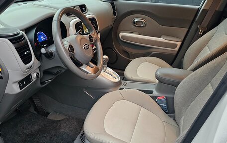 KIA Soul EV I, 2017 год, 1 490 000 рублей, 12 фотография