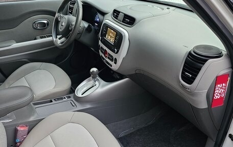 KIA Soul EV I, 2017 год, 1 490 000 рублей, 13 фотография