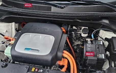 KIA Soul EV I, 2017 год, 1 490 000 рублей, 36 фотография