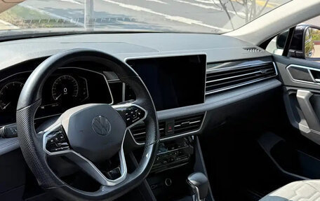 Volkswagen Tiguan II, 2022 год, 1 990 777 рублей, 9 фотография