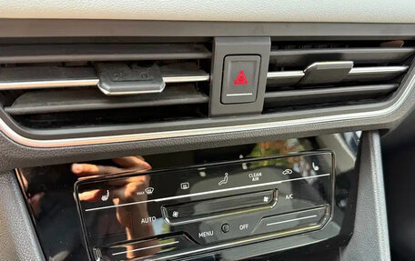 Volkswagen Tiguan II, 2022 год, 1 990 777 рублей, 10 фотография