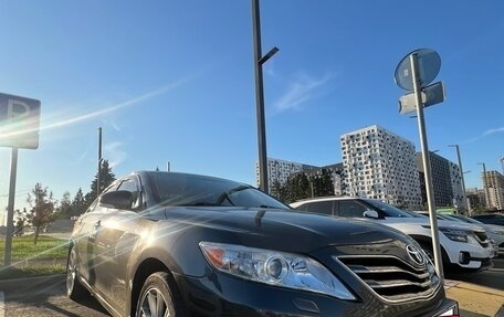 Toyota Camry, 2010 год, 1 950 000 рублей, 4 фотография