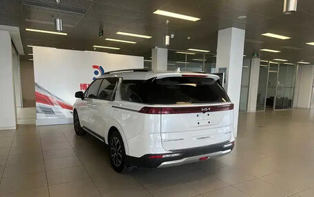 KIA Carnival, 2022 год, 8 фотография