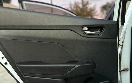 Hyundai Solaris II рестайлинг, 2018 год, 850 000 рублей, 13 фотография