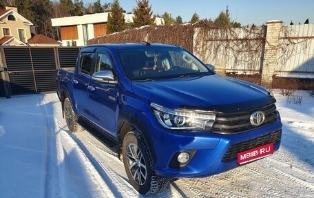 Toyota Hilux VIII, 2016 год, 4 000 000 рублей, 1 фотография