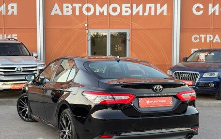 Toyota Camry, 2021 год, 2 830 000 рублей, 7 фотография