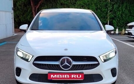 Mercedes-Benz A-Класс, 2021 год, 2 600 000 рублей, 1 фотография