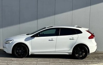 Volvo V40 Cross Country I, 2018 год, 2 300 000 рублей, 1 фотография